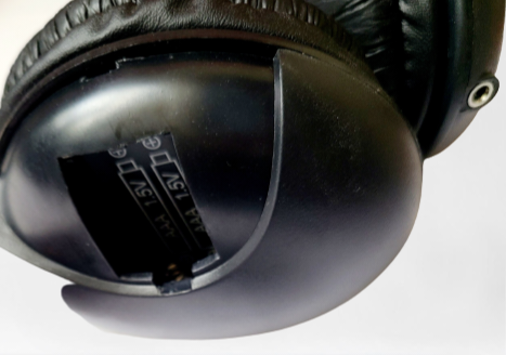 2017 Chevy Silverado Compatible Wireless DVD Headphone - Digital
